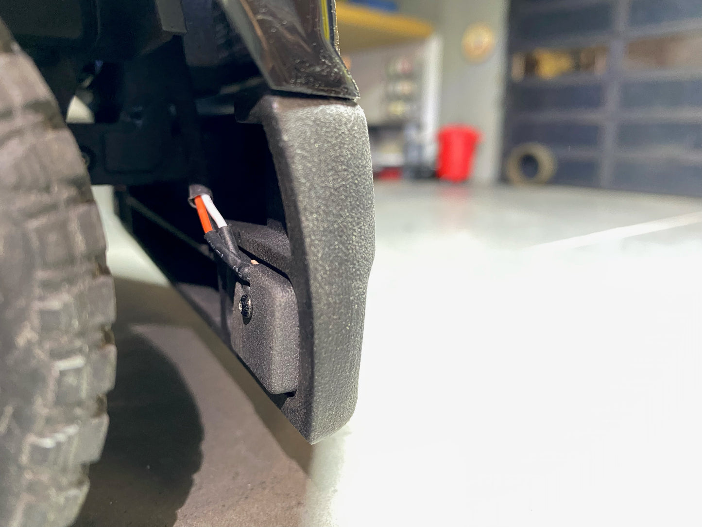 1:10 Rod Shop | Traxxas TRX6 Ultimate Hauler | Front Bumper with Fog Lights