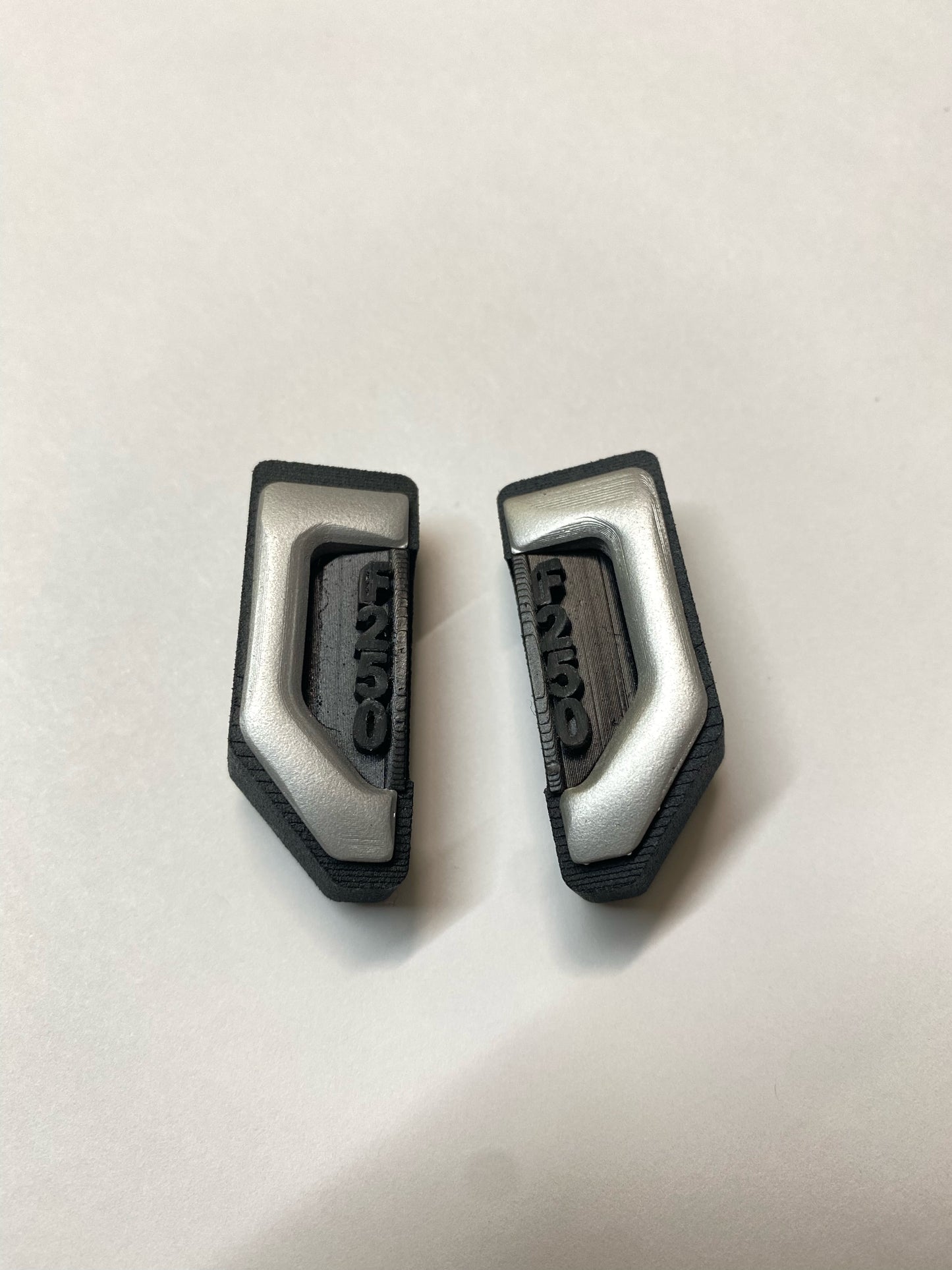1:10 Rod Shop | CEN Racing Ford F450 and Ford F250 | Illuminated Fender Vents