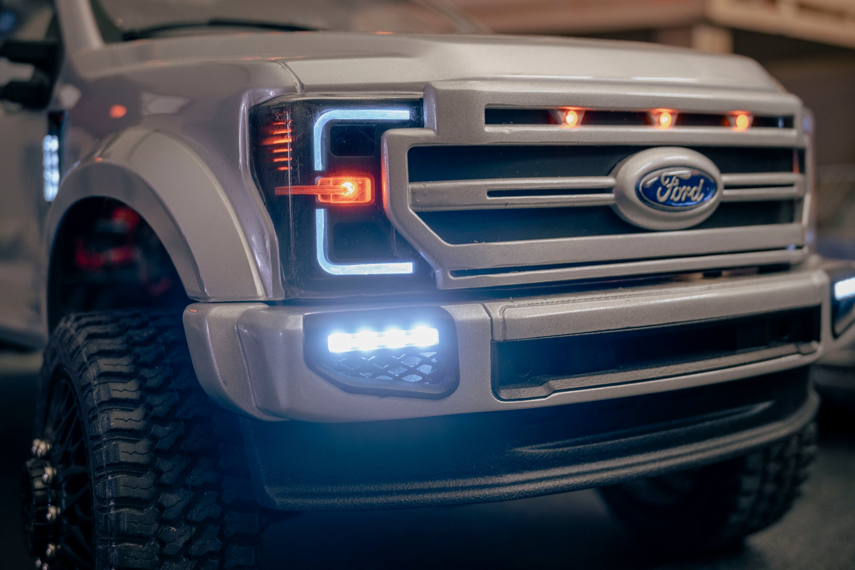 StupidRC Front Bumper With Winch Support For Cen Racing F450 (1/10 Scale, Silver)