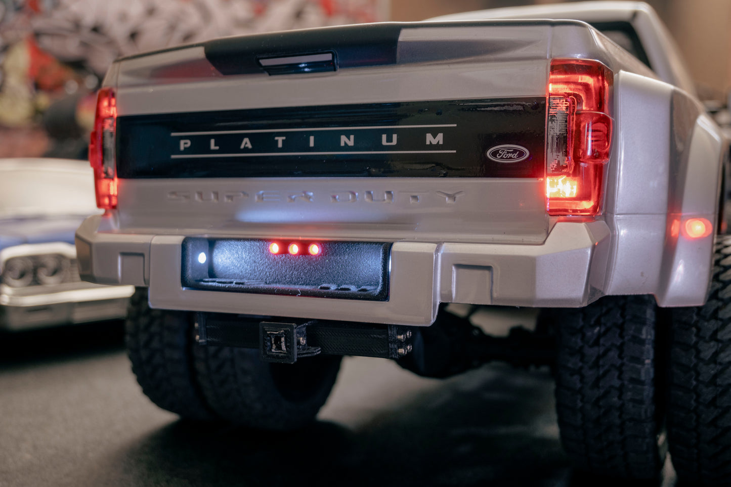 1:10 Rod Shop  |   CEN Racing Ford F450   |    Rear Bumper Clearance Lights